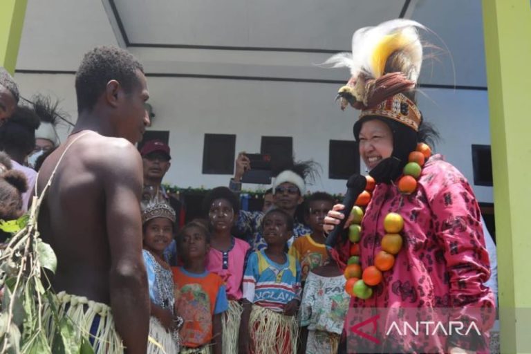 Mensos Bantu Tingkatkan Ekonomi Papua dengan Bangun Koridor Mamberamo