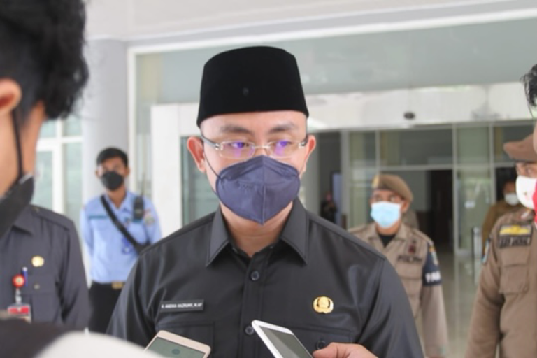 Kota Serang Dikepung Banjir, Wagub Banten: Fokus Kami Upaya Penyelamatan Warga