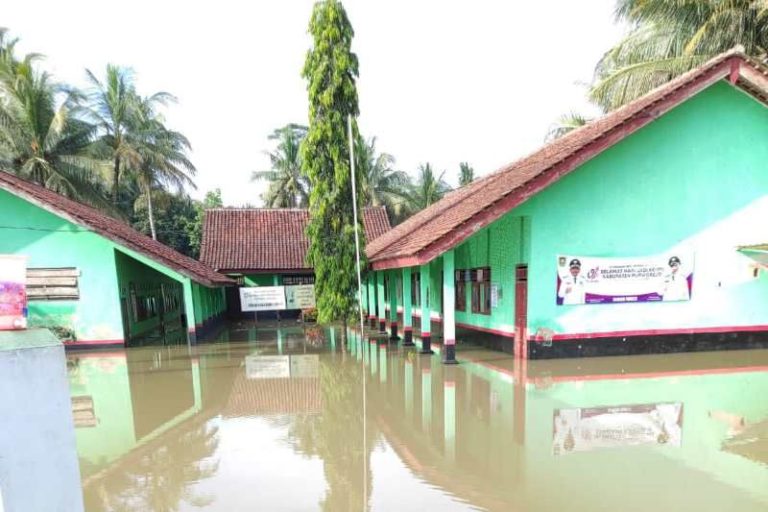 12 Desa di Purworejo Masih Terendam Banjir, Ratusan Warga Tinggal di Pengungsian