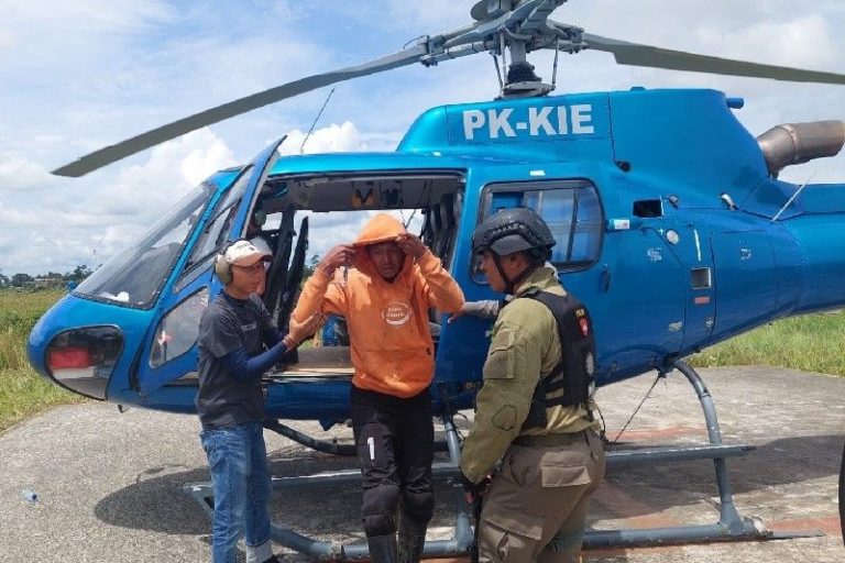 Hari Ini, Tim Operasi Damai Cartenz Evakuasi Delapan Korban KKB di PT PTT Papua
