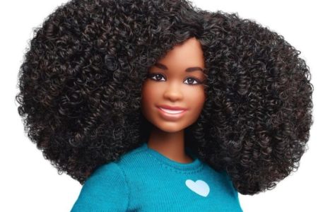 Rayakan Hari Perempuan Internasional, Shonda Rhimes Miliki Replika Boneka Barbie dari 12 Wanita Luar Biasa