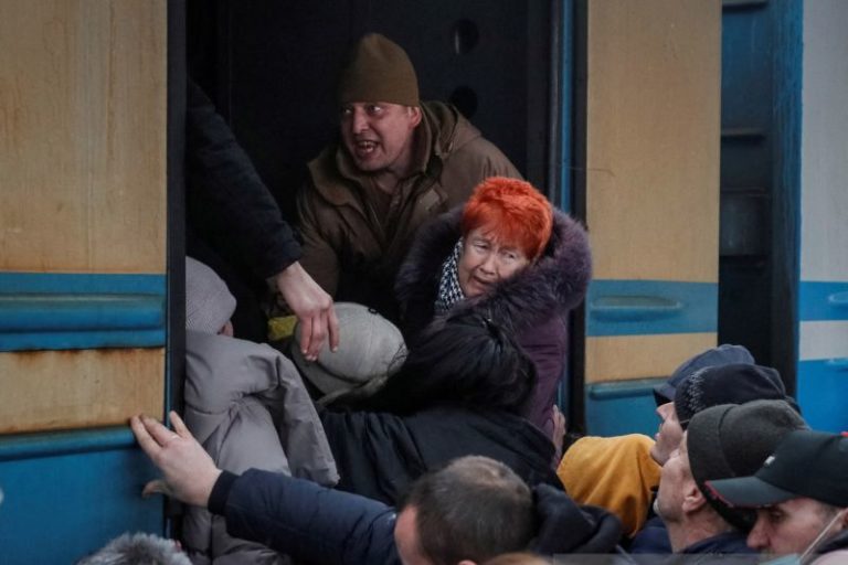 Dituding Lakukan Diskriminasi, Kemenlu: Dalam Bentuk Apapun, Tidak Pernah Ditoleransi di Ukraina