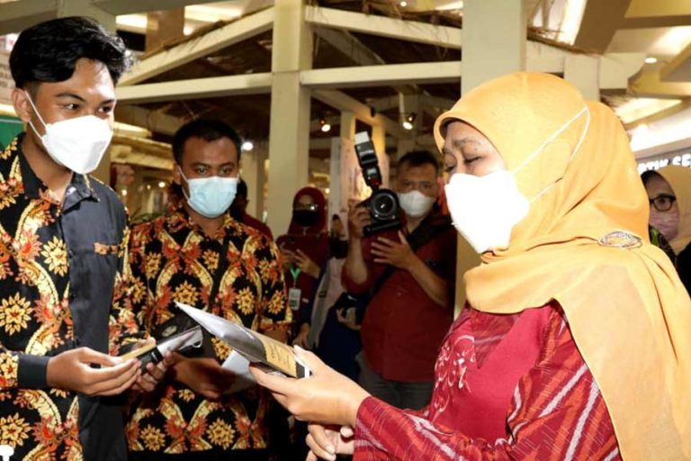 Dukung Penguatan Ekonomi Desa, Pemprov Jatim Gelar Kampoeng Kreasi