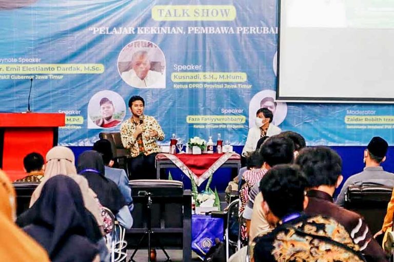 Emil Dardak Ajak Mahasiswa Paham dan Gali Issue Secara Produktif