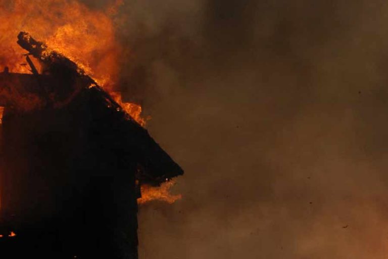 Kesal tak Diberi Uang, Remaja Sumut Nekat Bakar Rumah Orang Tuanya