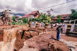Hujan Intensitas Tinggi, 97 KK Terdampak Banjir dan 8 Rumah Terkena Longsor di Minahasa Utara
