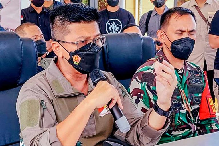 Upaya Penegakan Hukum, TNI-Polri Berkomitmen Buru Pelaku Pembantaian Karyawan PTT