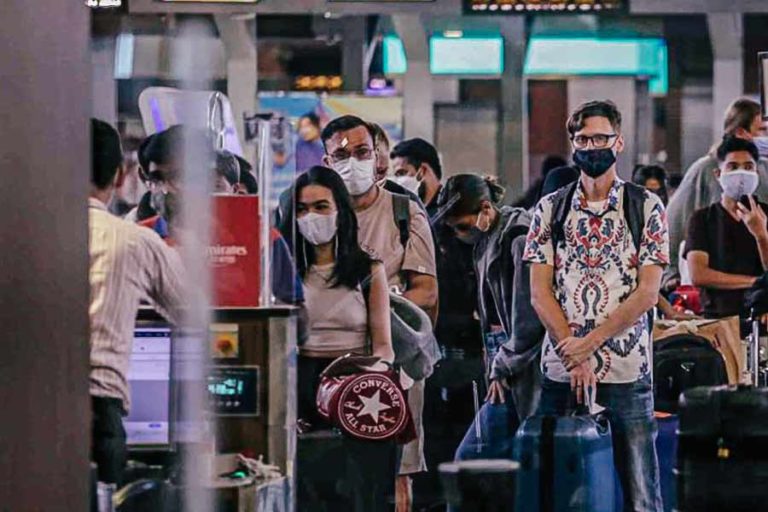 Baru 4 Hari Dibuka, 5 Ribu Orang WNI Sudah Lintasi Perbatasan Internasional Malaysia