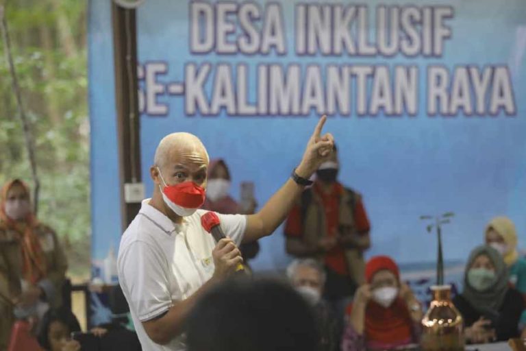 Bawa Kagama Buka Desa Inklusi se Kalimantan Raya, Ganjar: Sukses Selesaikan Persoalan Desa