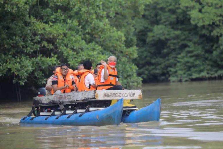 Jelajah Mangrove Balikpapan, Ganjar: Luar Biasa!