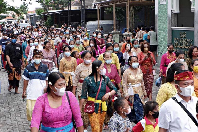 Tawur Kesanga, Identitas Budaya dan Kelenturan Adaptasi Warga Bongso Wetan