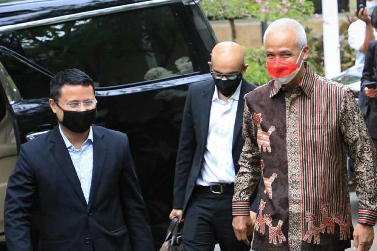 Temui Ganjar, Menteri Pembangunan Singapura Serahkan Undangan Khusus World Cities Summit 2022
