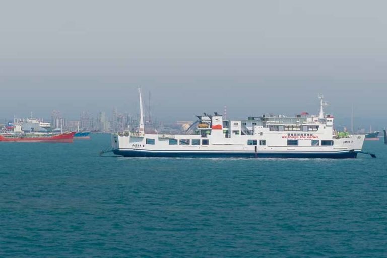 Jelang Lebaran, Kemenhub Lakukan Uji Kelaikan Kapal Laut