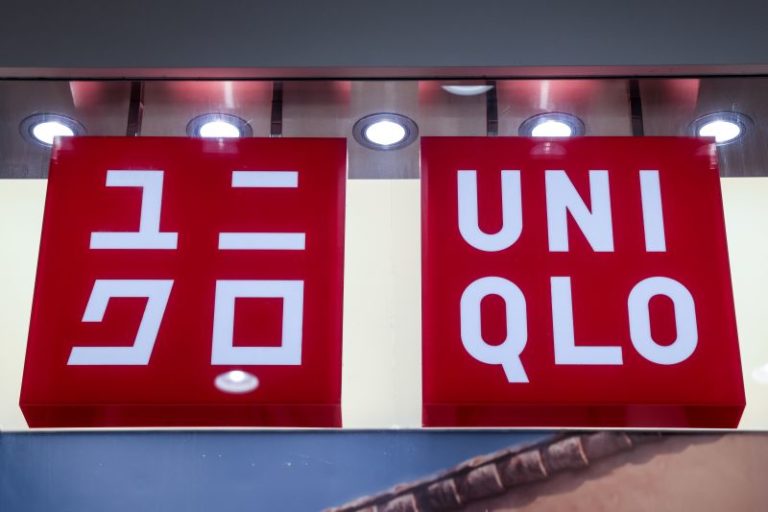 Rayakan Idul Fitri dengan Cara Berbeda, Uniqlo Mengajak Pelanggan Kumpulkan Pakaian Layak Pakai