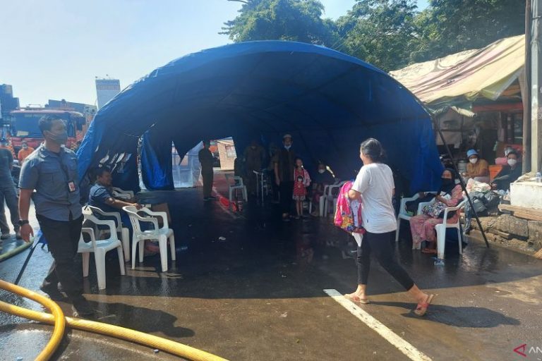 Tiga Pengungsian Sementara Korban Kebakaran Pasar Gembrong Dipindahkan