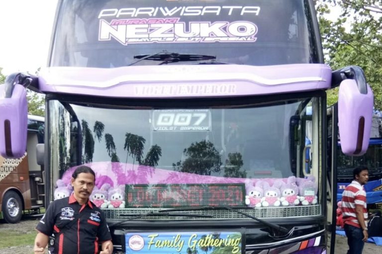 Berburu Tiket Mudik, 3 dari 5 Armada Azzahra Trans & Tour Sudah Full