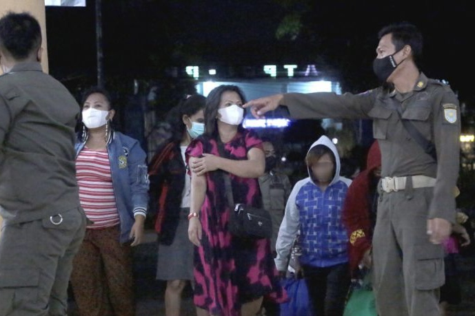 Satpol PP Kota Probolinggo Lakukan Operasi Pekat, 17 Pelanggar Berhasil Diamankan