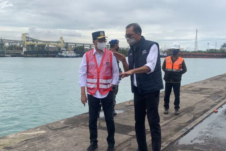 Pelabuhan Merak Macet, Menhub Siapkan Pelabuhan Tambahan di Ciwandan