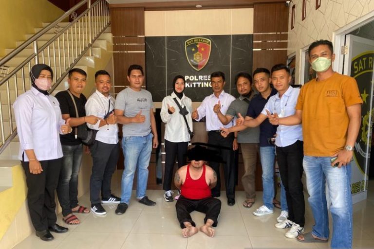 Seorang Anak di Bukittinggi Dua Kali Diperkosa Ayah Kandung
