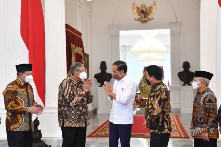 Presiden Apresiasi Kinerja Panitia Seleksi Calon Anggota dan Dewan Pengawas BPKH
