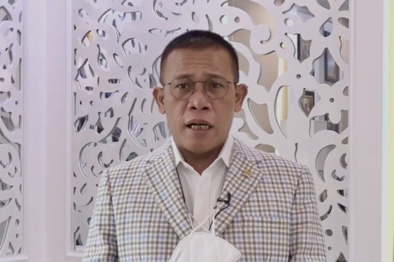 Gaungkan Penundaan Pemilu, Politisi PDIP Minta Jokowi Pecat Luhut