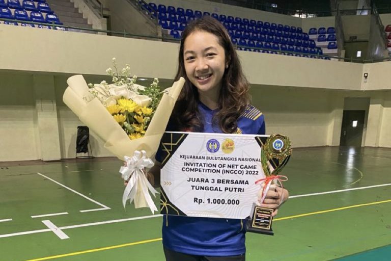 Sempat Berhenti Main Badminton, Dinda: Kangen Naik ke Podium