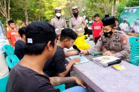 Polisi Beri Sanksi Ngaji on The Road bagi Pelaku Balap Liar di Bulukumba