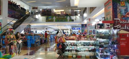 Pedagang Keluhkan Mall Blok M Square Sepi Pengunjung