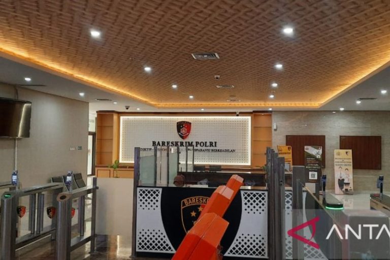 Terkait Dugaan Penipuan Investasi Robot Trading, Ivan Gunawan Dijadualkan Bareskrim Diperiksa Hari Ini