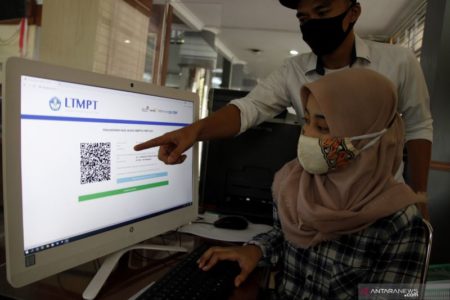 Peserta UTBK ITB Capai 22 Ribu Calon Mahasiswa, Panitia Siapkan 1.155 Unit Komputer