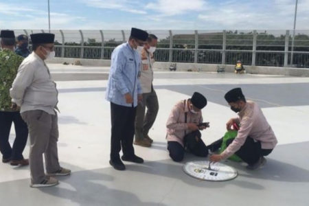 Pemprov DKI Gelar Sholat Id di JIS, Disediakan Bus Penjemputan