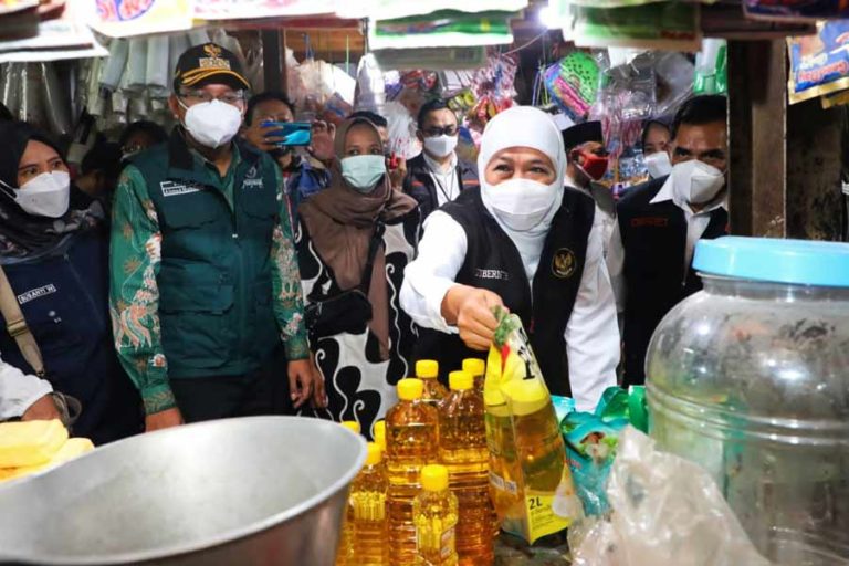Kecuali Minyak Goreng, Gubernur Khofifah Pastikan Bahan Pokok selama Ramadhan Stabil