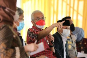 Solusi Cepat Ganjar di Forum Kedungsepur dan Petanglong, Warga: Top Tenan!
