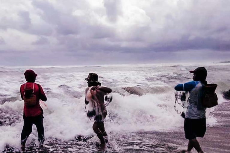 Satu Tahun Terhalang Cuaca, Nelayan Pantai Selatan Cianjur kembali Melaut
