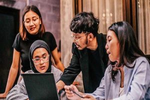 Dukung Pengembangan Karir Karyawan, Telkom Raih LinkedIn Top Companies 2022