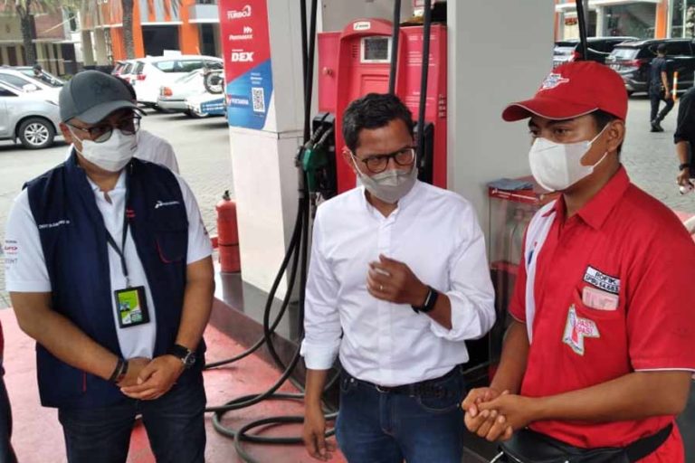 Wamen BUMN I Cek SPBU Jatim, Pastikan Layanan Aman Selama Ramadhan