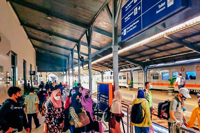 Terbanyak KA Sritanjung, Tiket KA Lebaran Daop Jember Sudah Terjual 45 Persen