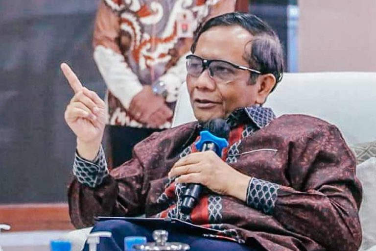 Di Hadapan DPR RI, Mahfud MD Bongkar 7 Modus Pencucian Uang oleh Pejabat Negara