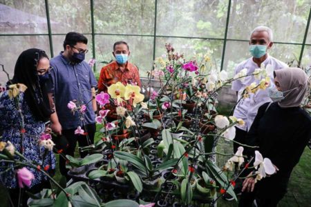 Ganjar Ngabuburit bareng Bupati Dhito di Kampoeng Anggrek Kediri