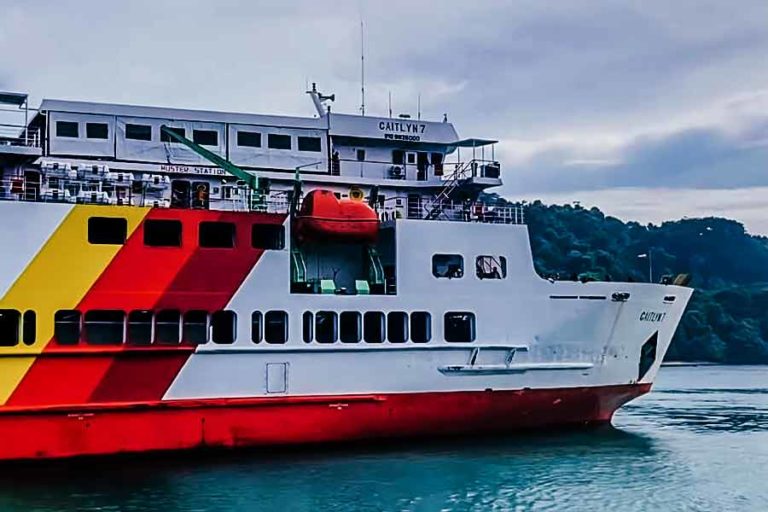 Arus Mudik Meningkat, Pelabuhan Merak Seberangkan 21.860 Penumpang