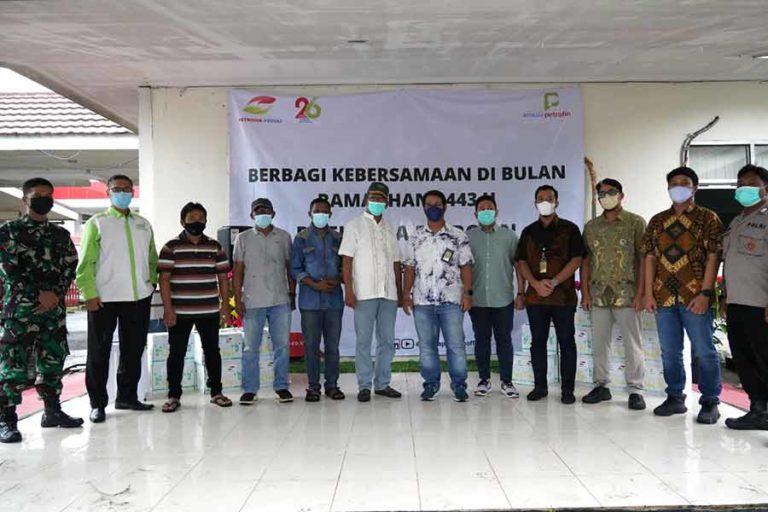 Jelang Idul Fitri, Elnusa Petrofin Bagikan Ribuan Paket Sembako di Seluruh Indonesia