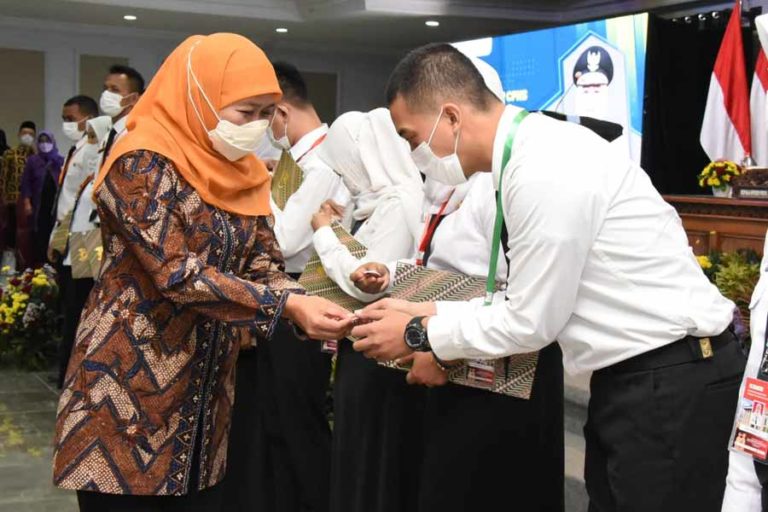 Gubernur Khofifah Ajak ASN Bangun Konektivitas Lintas Profesi