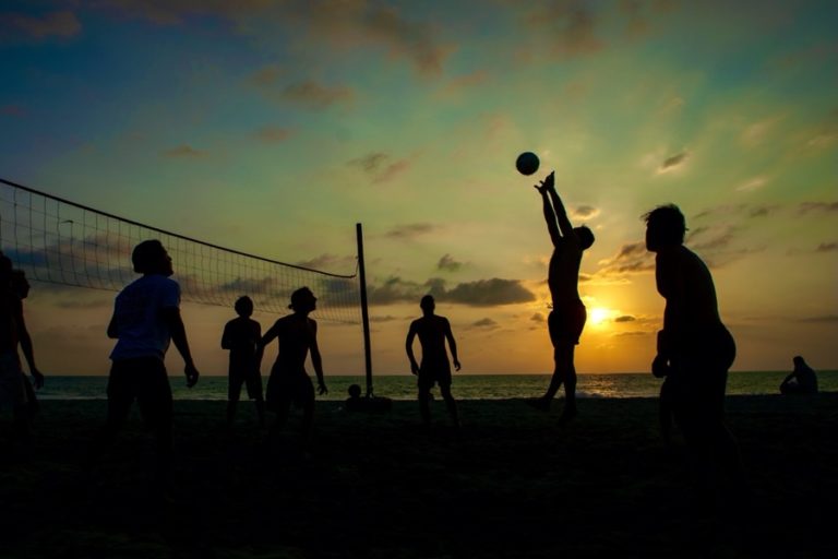 Indonesia Raih Medali Emas dan Perak di Cabang Bola Voli Pantai SEA Games