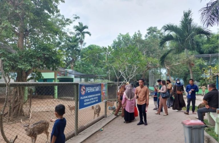 Hingga Hari ke Enam Hari Raya, 40 Ribu Pengunjung Padati Kebun Binatang Taman Rimba Jambi