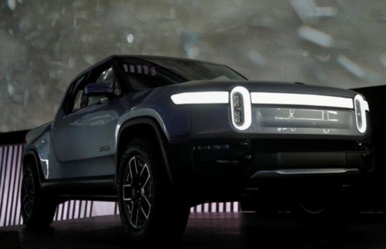 Kantong Udara Tidak Dinon Aktifkan, Rivian Tarik 500 Truk Pickup Listrik 2022 R1T