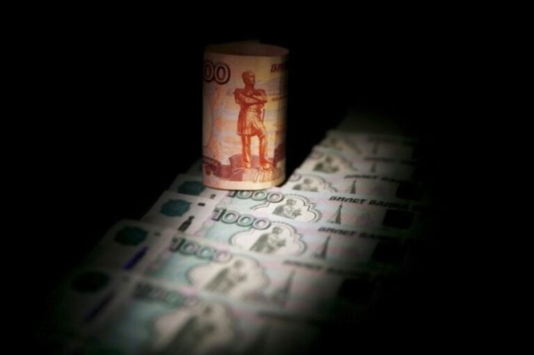 Naik di Level Tertinggi Hampir Lima Tahun Terhadap Euro, Rubel Rusia Menguat