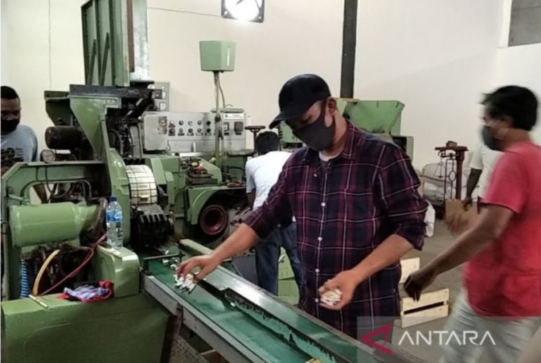 Siapkan Anggaran Rp2,98 Miliar, Pemkab Kudus Usulkan Pengadaan Pembelian Mesin Pembuat Rokok