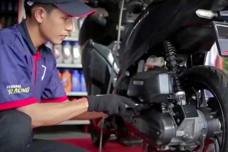 Cara Merawat Sepeda Motor Usai Digunakan Mudik Ke Kampung Halaman