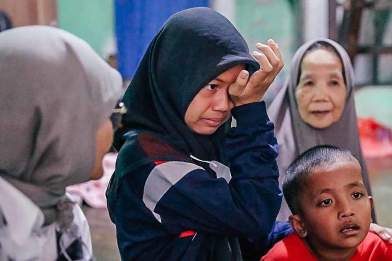 Kisah Siti Aisyah, Gadis 12 tahun yang jadi Tulang Punggung Keluarga di Makassar