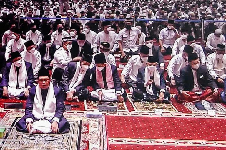 Shalat Idul Fitri di Masjid Istiqlal, Wapres Ma’ruf Sempat Kumandangkan Takbir